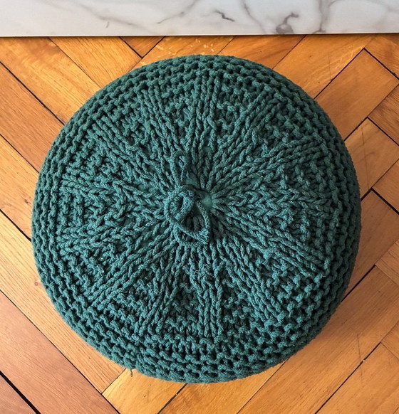 Image 1 of Pouf tricot rond