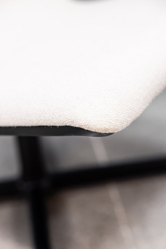 Image 1 of Tab lounge chair