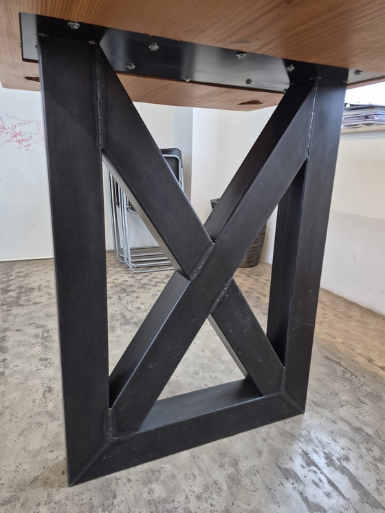 Image 1 of Tavolo lungo e alto