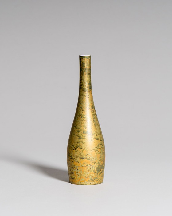 Image 1 of Duo di vasi in porcellana dipinti a mano da Helmut Drexler - Verde lilla intricato con dettagli in oro