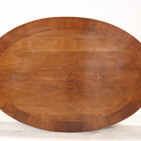 Image 1 of Antique Oval Table in Walnut, Italy Mid 19th Century