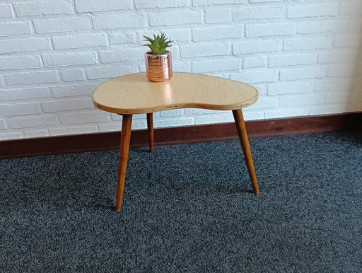 Wooden kidney-shaped side table from the 50s/60s