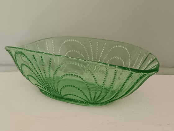 Image 1 of Scale in uranium glass