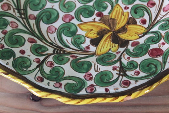 Image 1 of Assiette décorative Deruta