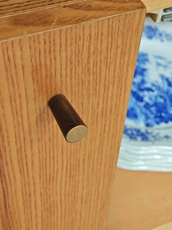 Antiker hoher Fernsehschrank, Kommodenschrank von Drevotex Zamberk. – Vitrine, Wood, Mid Century Modern (photo 18 of 22)