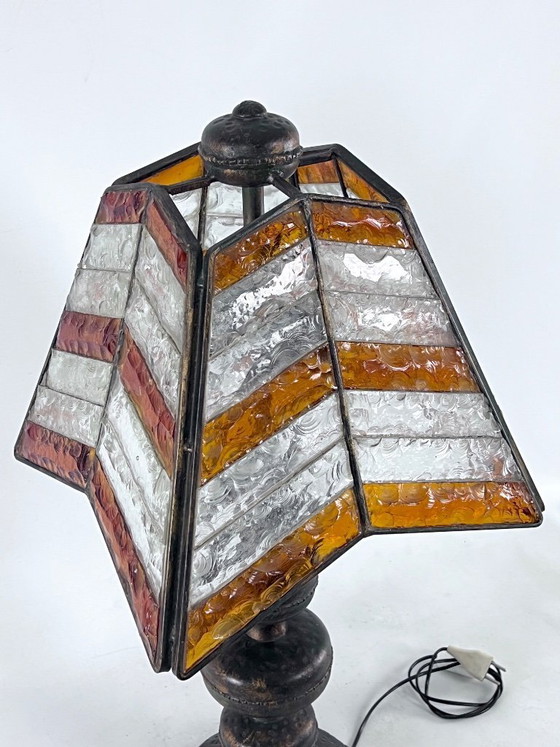 Image 1 of Monumentale, brutalistische Tischleuchte aus dickem Glas und Metall von Longobard. Italien, 1970er Jahre.