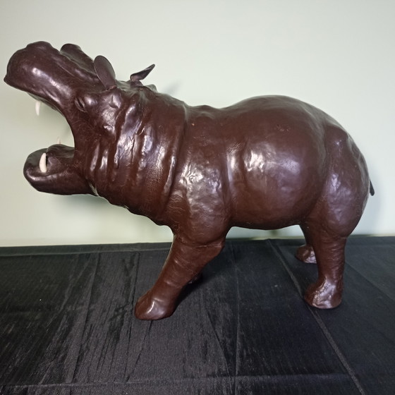 Image 1 of Vintage Leren Nijlpaard – Decoratief & Tijdloos – 50 cm