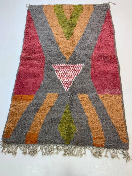 Handgefertigter marokkanischer Teppich 250cm x 150cm – Teppiche & Läufer, Wool (photo 2 of 7)