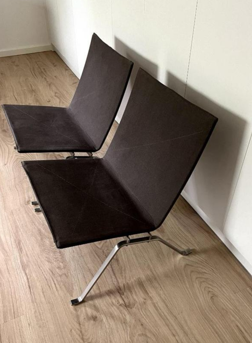 2x Chaise PK22 Poul Kjaerholm pour Fritz Hansen