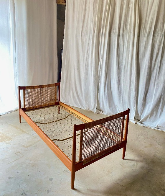 Letto danese in teak di Peter Hvidt e Orla Mølgaard per Soborg Møbler – Søborg Møbler, Letti, Metallo, Rattan (photo 6 of 18)