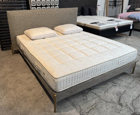 Image 1 of Treca Paris Omega Boxfeder