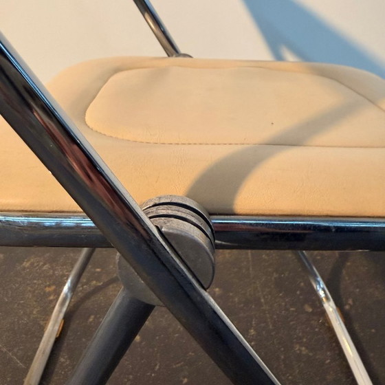 Image 1 of 1x Chaise pliante Plia en similicuir crème rare