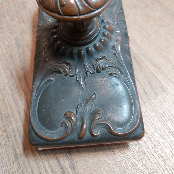 Antiker Tintenlöscher oder Wippen-Tintenlöscher Jugendstil – Dekorative Objekte, Bronze, Paper (photo 2 of 6)