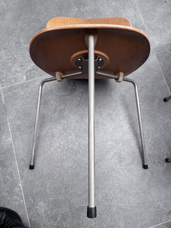 Image 1 of Fritz Hansen design 3-legged chairs rare vintage retro