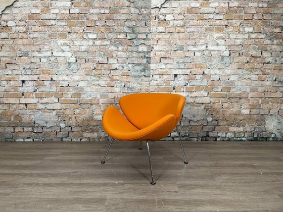 Image 1 of Artifort Orange Slice oranje