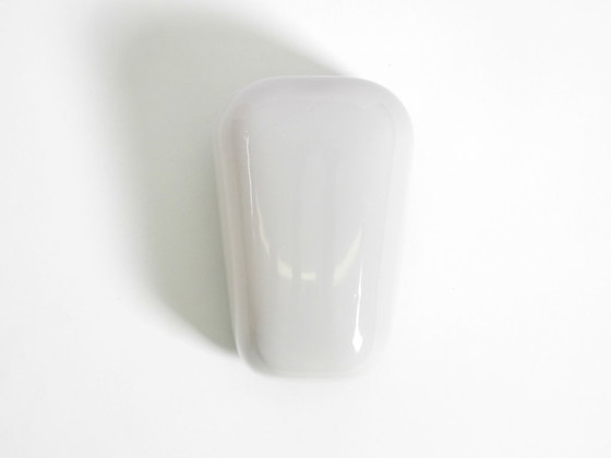 Image 1 of Zeldzame en zeer fraaie Mid Century Modern buitenwandlamp van Bega, model 168.