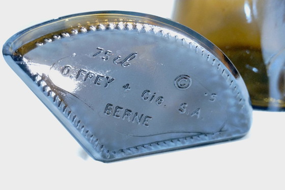Image 1 of Ensemble de 2 bouteilles vintage en verre de Berne de Paco O. Frey – Style moderne du milieu du siècle