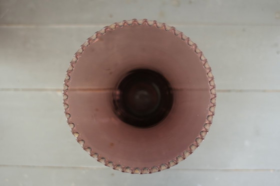 Image 1 of Art Deco Verreries Doyen lila Glasvase