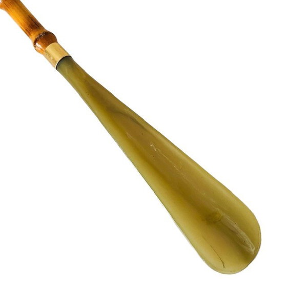 Image 1 of Grattoir à dos vintage français du milieu du siècle, en résine imitation bambou, années 1960