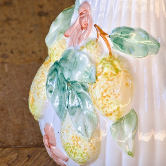 Image 1 of Brocca/vaso vintage in terracotta color limone molto grande, firmato What's