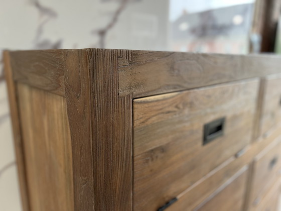Image 1 of Teak Dressoir Robuust