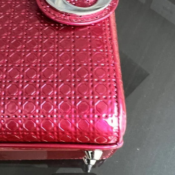 Image 1 of DIOR LADY MINI - Kalbsleder, Mikro-Cannage, Metallic-Rosa, Silberne Beschläge, Verstellbarer Riemen