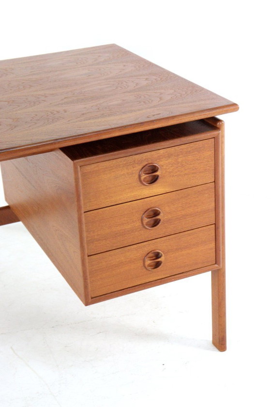 Image 1 of Vintage Danish Gasig mobler lady's desk desk