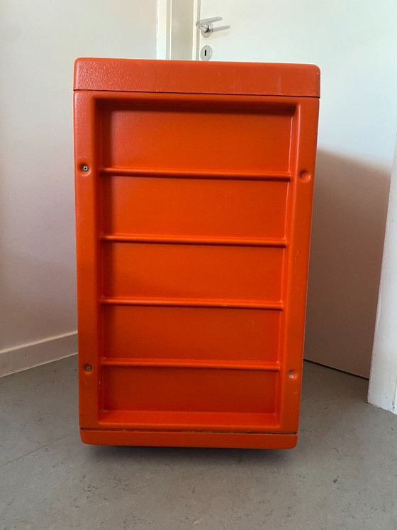 Commode Meurop « Tyros 2000 » style spatial – Début des années 1970 – Plastic (photo 4 of 11)