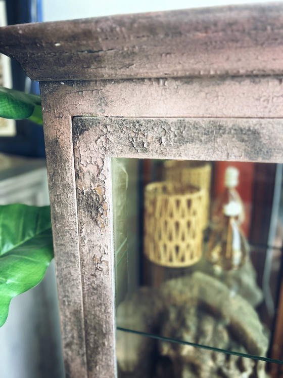 Antik-Stil, patinierte Vitrine – Wood (photo 6 of 14)