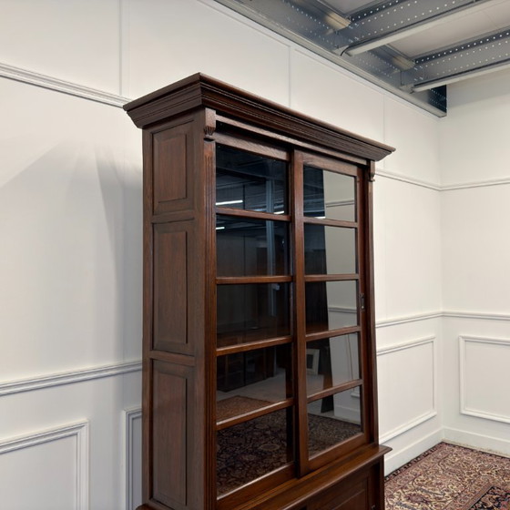 Libreria classica inglese con ante scorrevoli in vetro – Librerie, Glass, Wood (photo 7 of 13)