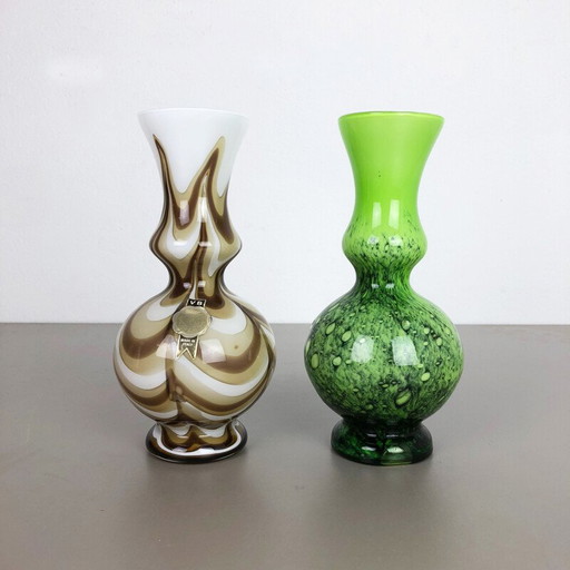 Lot de 2 vases italiens pop art vintage en opaline 1970