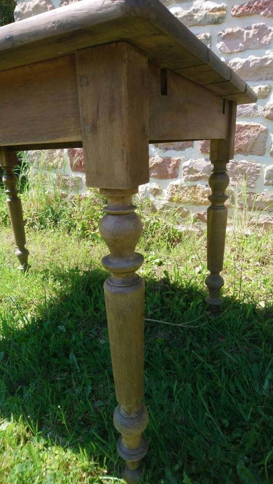 Tavolo in rovere con gambe tornite – Tavoli da pranzo (photo 2 of 14)