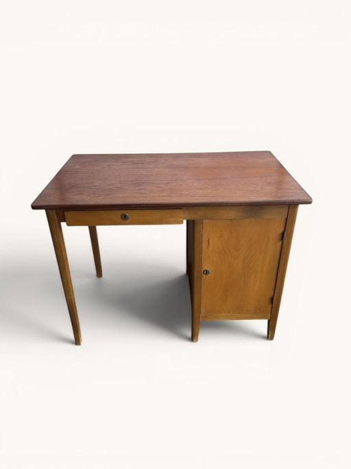 Mid Century Deens Bureau Uit De Jaren '60 – Wood