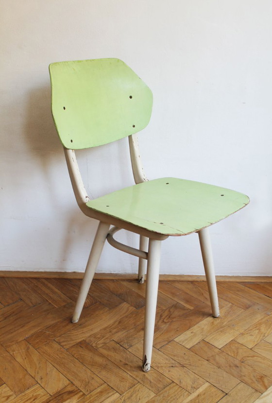 Set di 6 sedie da pranzo TON | Finitura originale color pastello | 1964 – Wood (photo 24 of 46)