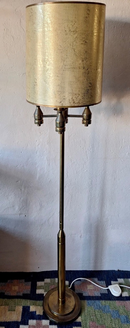 Brutalistische Stehlampe aus Messing mit vier Leuchten aus der Mitte des 20. Jahrhunderts, 1960er Jahre