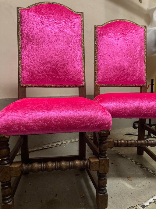 2 velvet fuchsia chairs