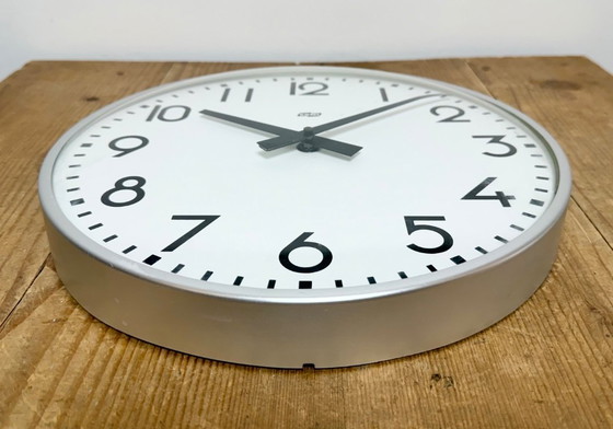 Image 1 of Reloj de pared antiguo de plata de ESMI, década de 1980.