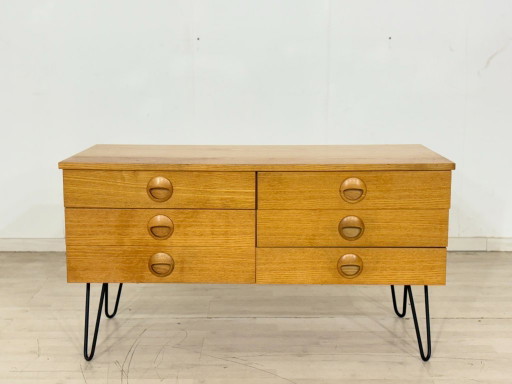 Hellerau Serie 427 ladekast / dressoir in mid-century stijl