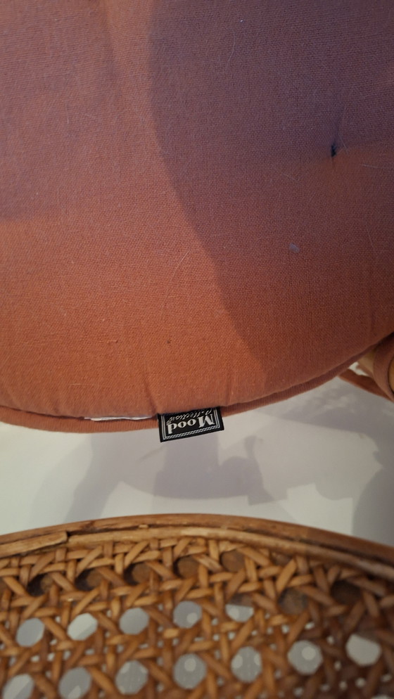 Image 1 of 3 chaises vintage en osier de style Thonet avec coussins amovibles