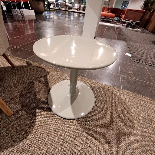 B&B Italia Spool side table