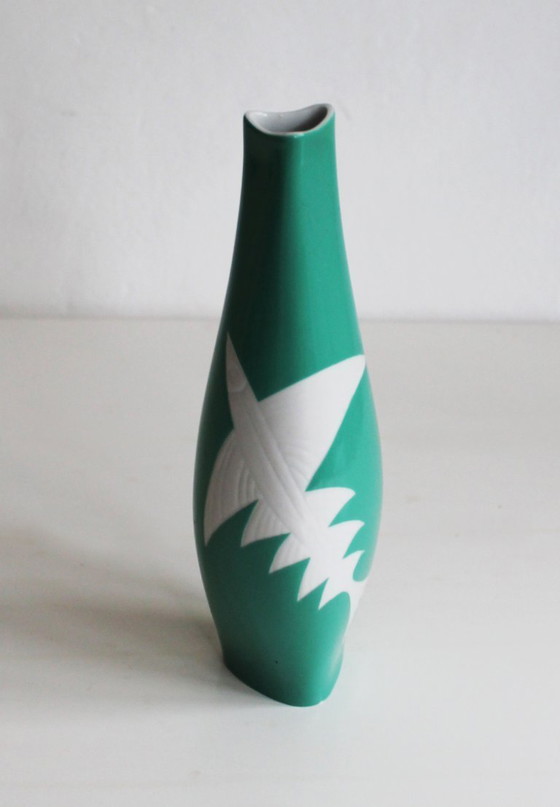 Image 1 of Vase en céramique verte des années 1960, créé par Jaroslav Jezek pour Royal Dux.