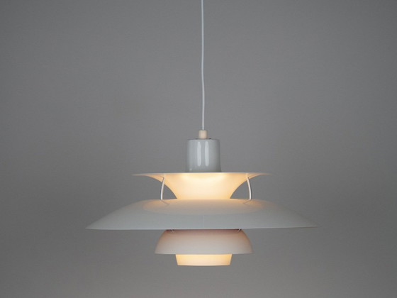 Danish PH 5 Pendant Lamp by Poul Henningsen, Louis Poulsen, 1958 – Aluminium (photo 2 of 9)