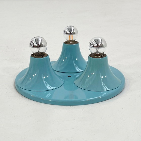 3-flammige blaue Wandleuchte aus Metall, 1980er Jahre – Wandleuchten (photo 4 of 6)