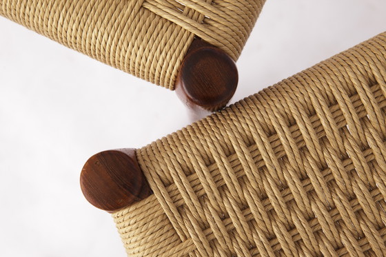 Image 1 of Set di 4 sedie modello 84 di Niels Otto Møller – Teak danese e corda di carta, anni '70 | Sedie da pranzo vintage in stile m