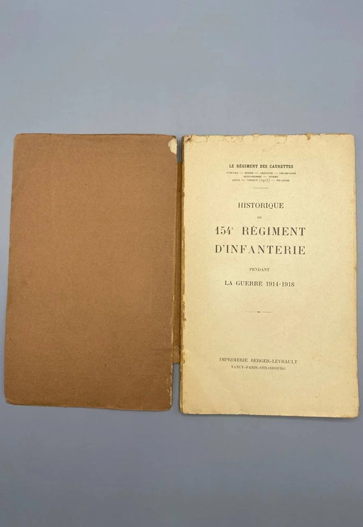 History of the 154th Infantry Regiment – Pages of Glory – Named Copy – koffietafelboeken, Paper (photo 2 of 4)
