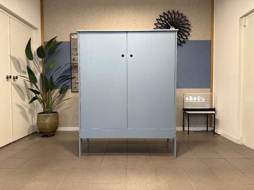 Piet Hein Eek | Armadio Crisis Closet 2 ante (Guardaroba) | Grigio/Verde | 1 pezzo