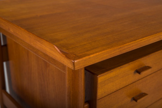 Image 1 of Schreibtisch Modell 207 aus Teakholz von Arne Vodder für Sibast, 1960er Jahre
