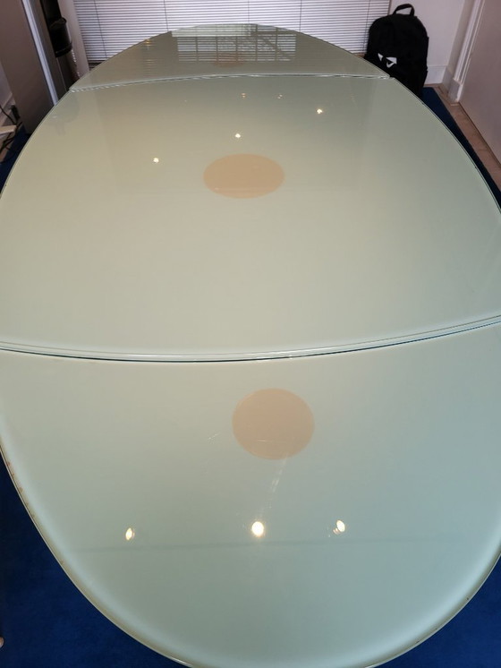 Image 1 of magnifique table pliante ovale avec pied en acier inoxydable