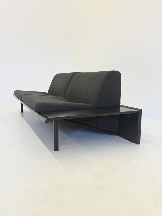Image 1 of Harvink The Mission Sofa mit schwarzem Rahmen und dunkelgrauem Stoff