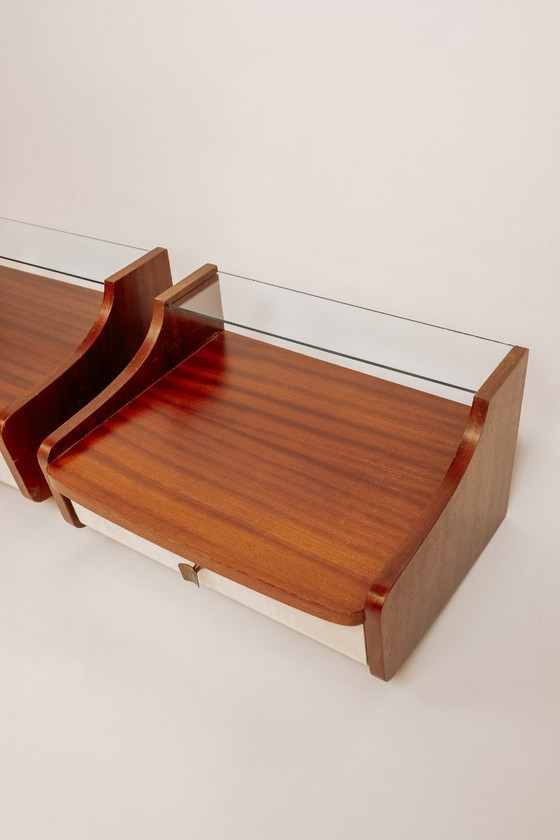 Image 1 of Tables de chevet flottantes vintage, lot de 2